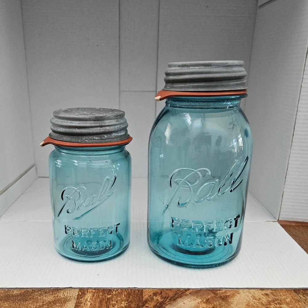 Vtg Ball Perfect Mason Jars Pint and Quart Rubber Gasket Zinc Lid Canning 1920s